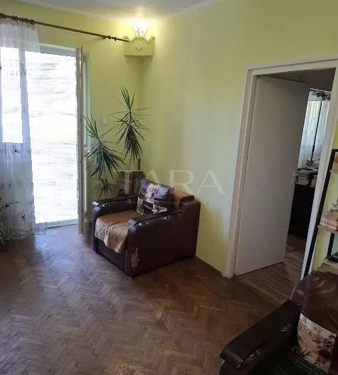 Apartament spațios cu 3 camere în Grigorescu. - Poză 4
