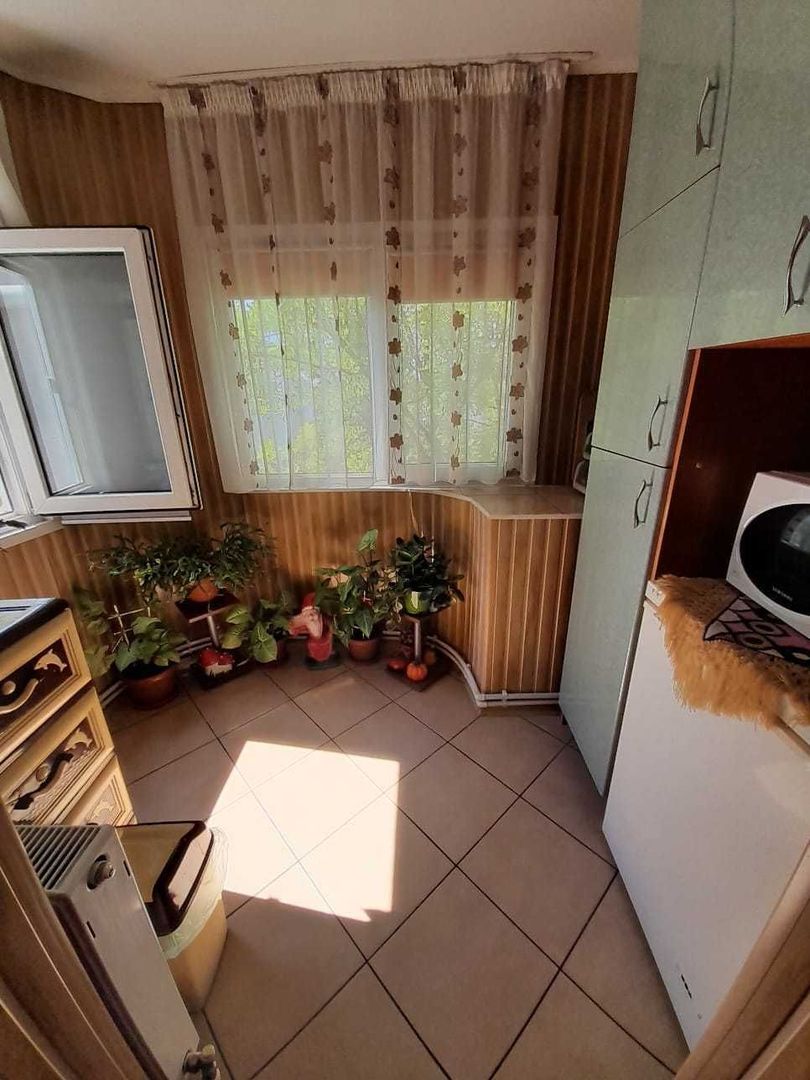 Apartament cu 2 camere ,ICF,et 4 - Poză 4