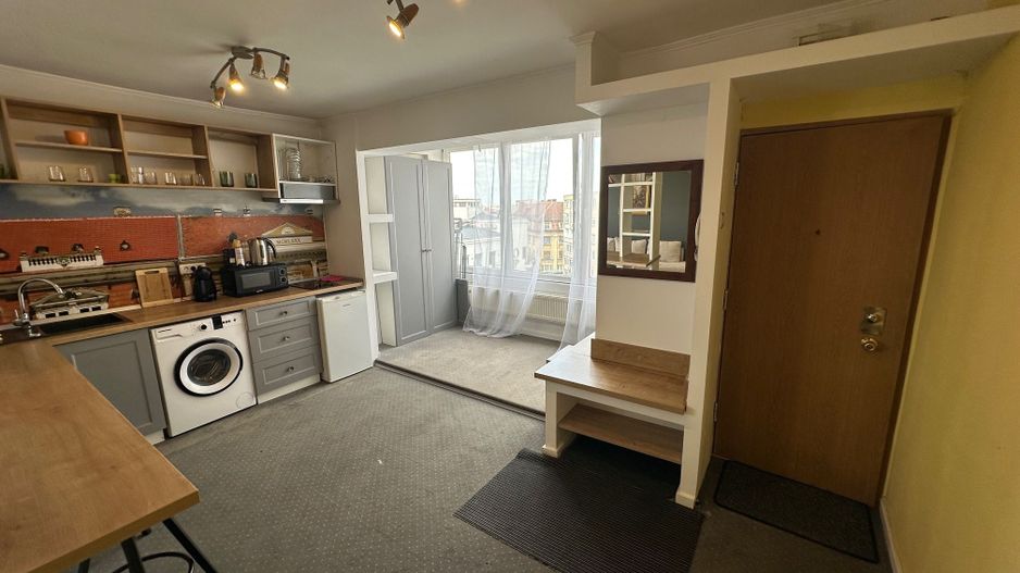 Apartment ultracentral cu 2 camere - Poză 6