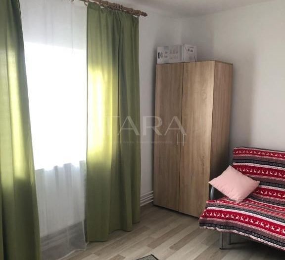 Casa individuala in apropiere de aeroport - Poză 2