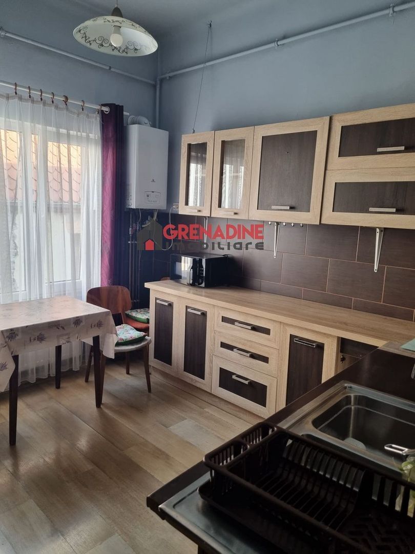 Apartament 2 Camere  - Piata Sfatului - Centrul Istoric - Poză 7