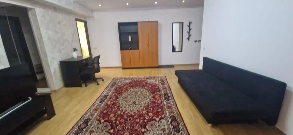 AP. 2 CAMERE MILITARI, BUCATARIE INCHISA, MOBILAT/UTILAT COMPLET - Poză 2