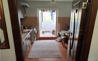 Apartament 2 camere decomandat Galata 83000 euro - Poză 1