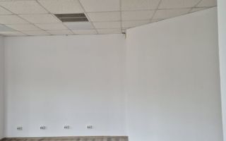 Spatiu Comercial de inchiriat, Ghencea, 60mp, Vitrina 10ml - Poză 2