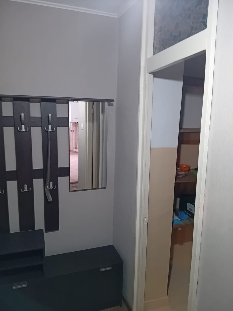 Apartament 3 camere decomandat 68 mp Galati zona IREG - Poză 4
