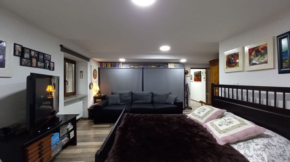 Apartament central la demisol înalt - Poză 4