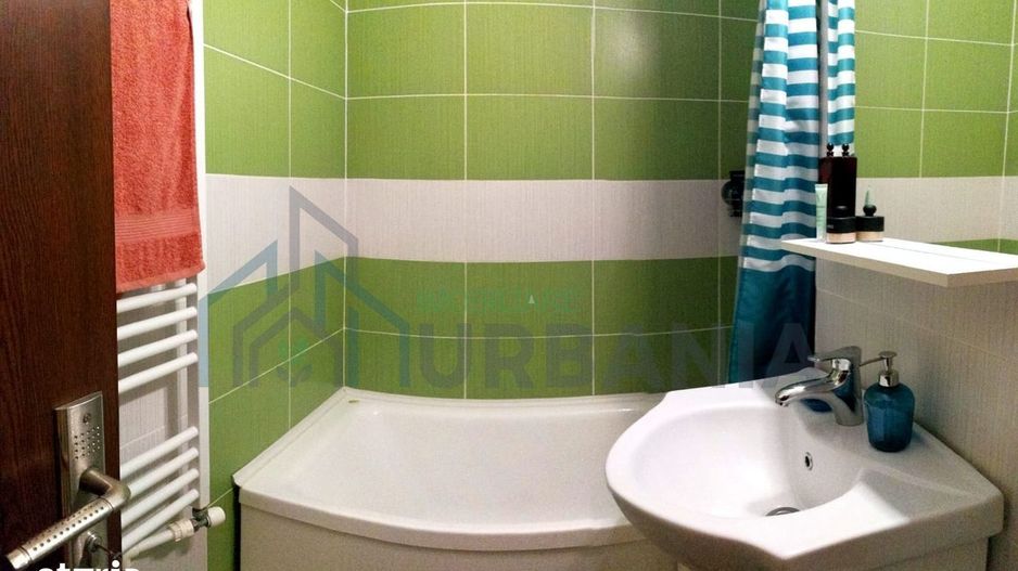 Apartament 3 camere, Podu Roș (1001 Articole) – renovat, 2 balcoane, 10 min de Palas - Poză 7