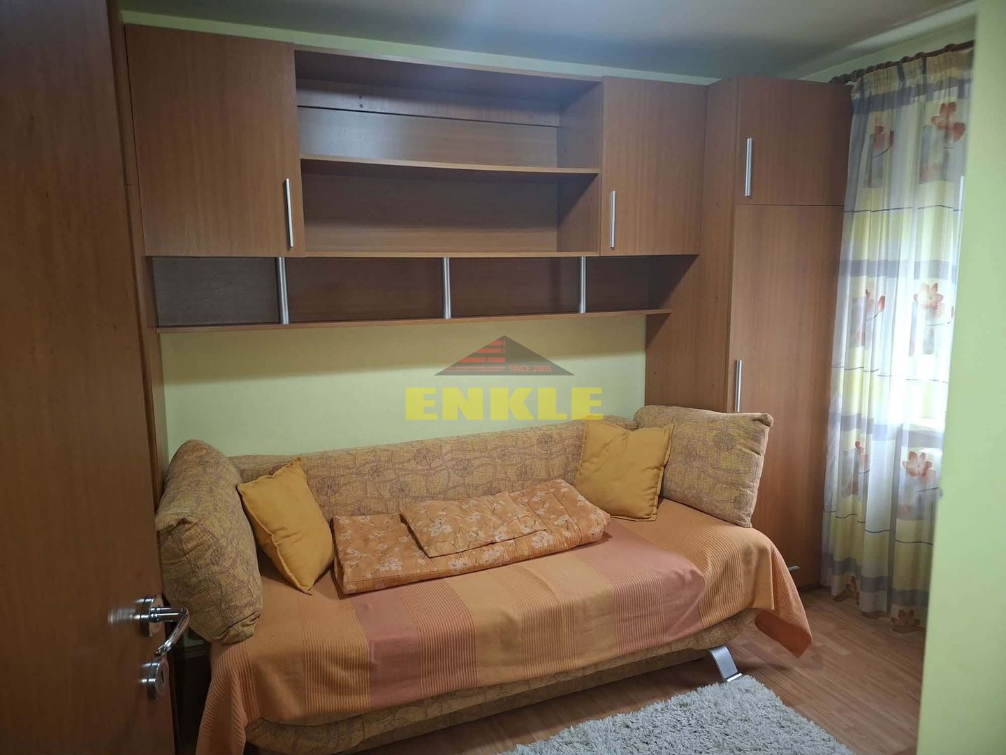De inchiriat apartament cu 3 camere, zona Bulevard - Poză 2