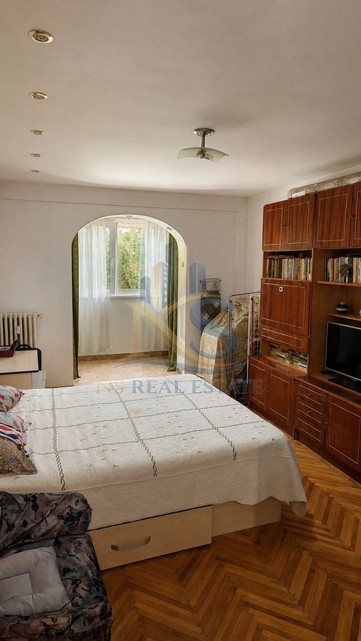 Apartament 3 camere de vânzare Titan - Poză 5