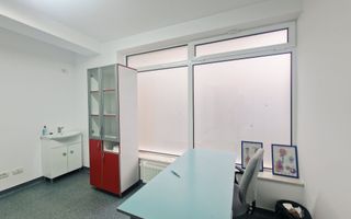 Laborator analize medicale | suprafata aprox 400 mp | Cetate - Poză 11