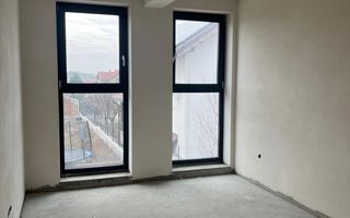 Doua case in Duplex 4 camere 183 mp-teren 295 mp-Dezmir Jud. Cluj - Poză 6