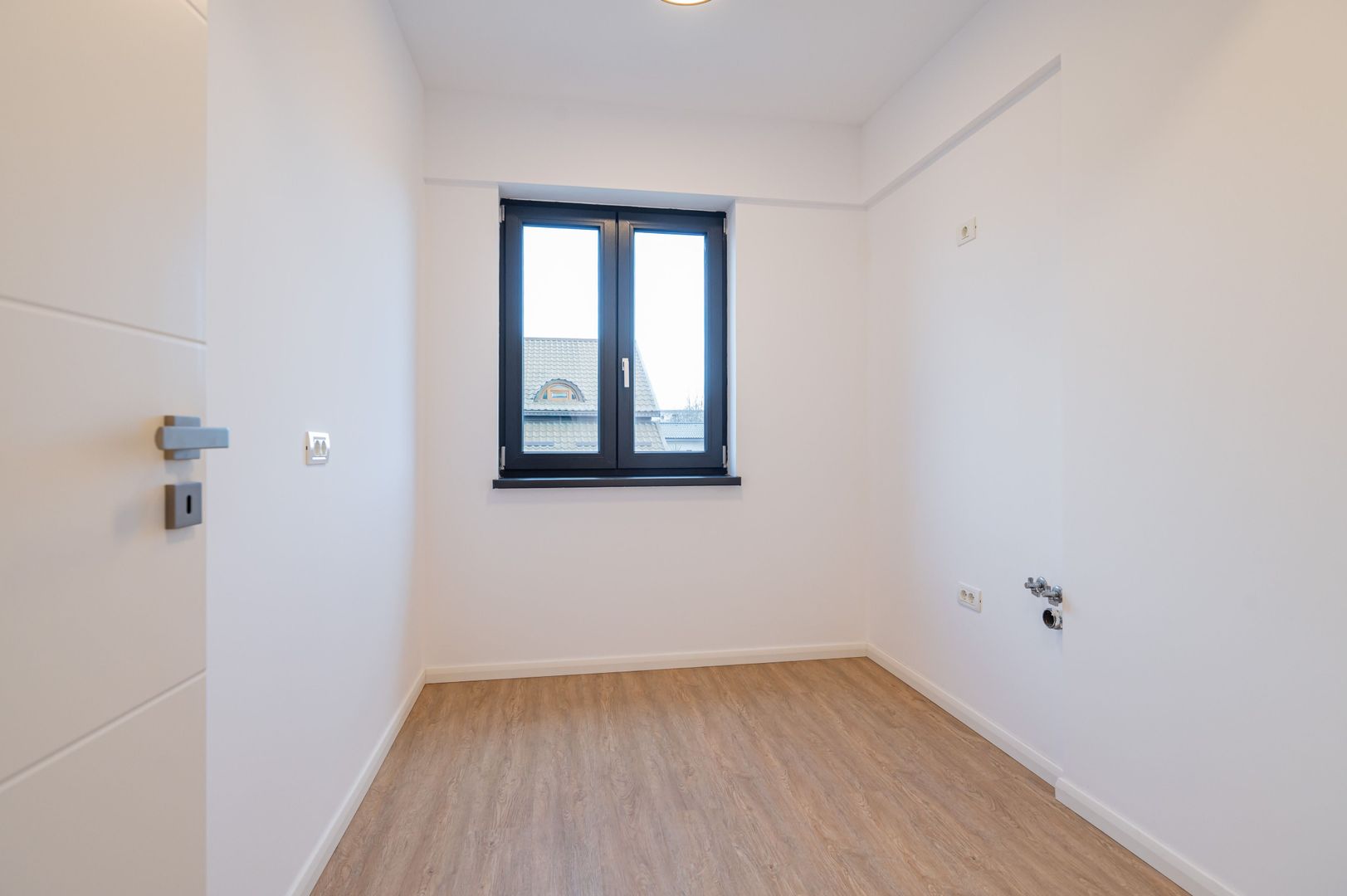 Birouri în clădire nouă | Parcare + boxă incluse | Șos. Mangaliei 135 - Poză 13