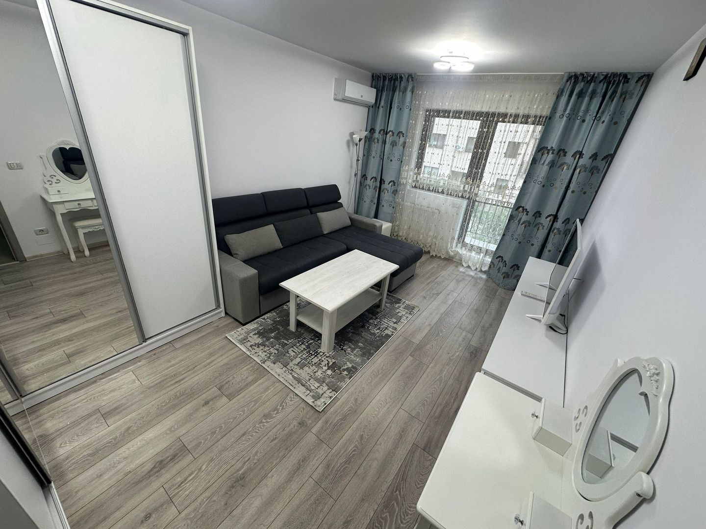 GARSONIERA STEJARULUI, BUCATARIE INCHISA, BLOC NOU, LOC PARCARE - Poză 1