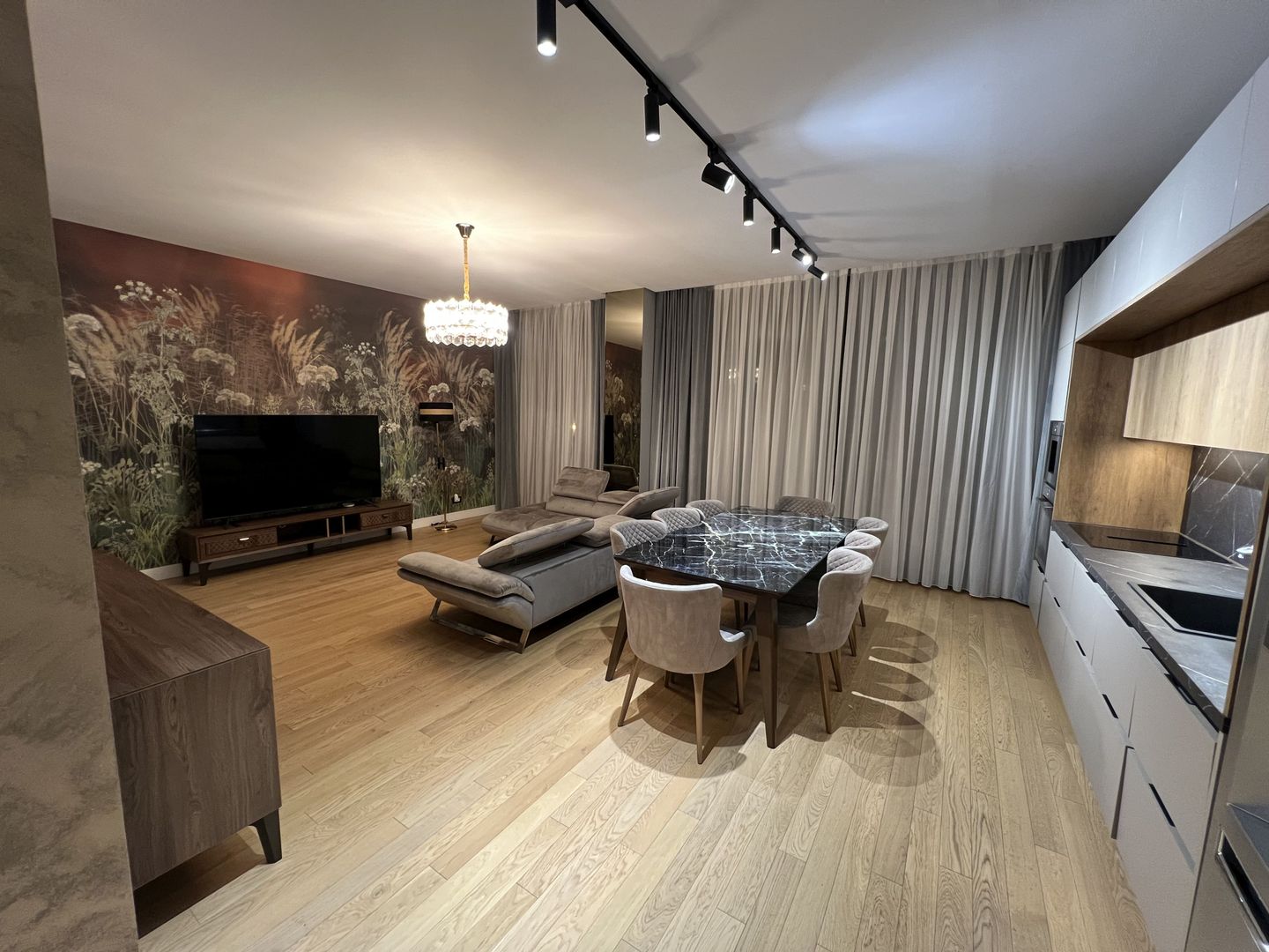 5 camere Lux Rahmaninov Residence vedere Parc Verdi - Poză 4