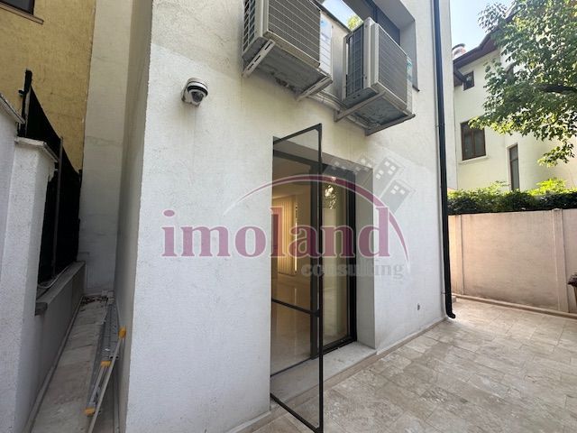 Imobil nou - inchiriere Office / Rezidenta - Primaverii - TVR - Poză 23