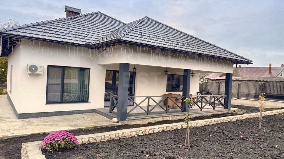 Vânzare,casă, 3 camere, Strada Hodolina noua,Peresecina. - Poză 4