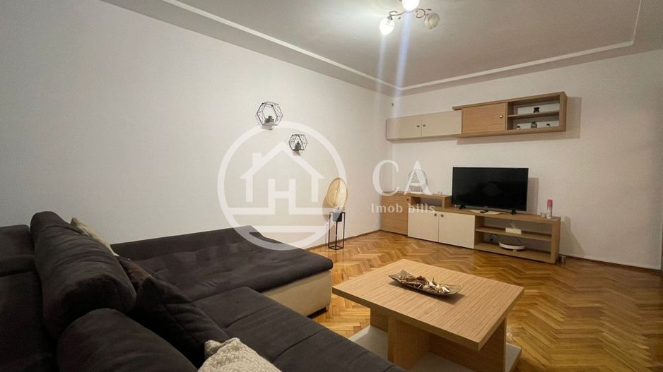 Apartament de închiriat cu 3 camere în Calea Aradului, Oradea - Poză 1