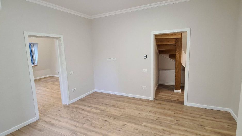 Bulevardul Dacia - Piata Romana | 4 Camere | 2 Bai | Parcare - Poză 6