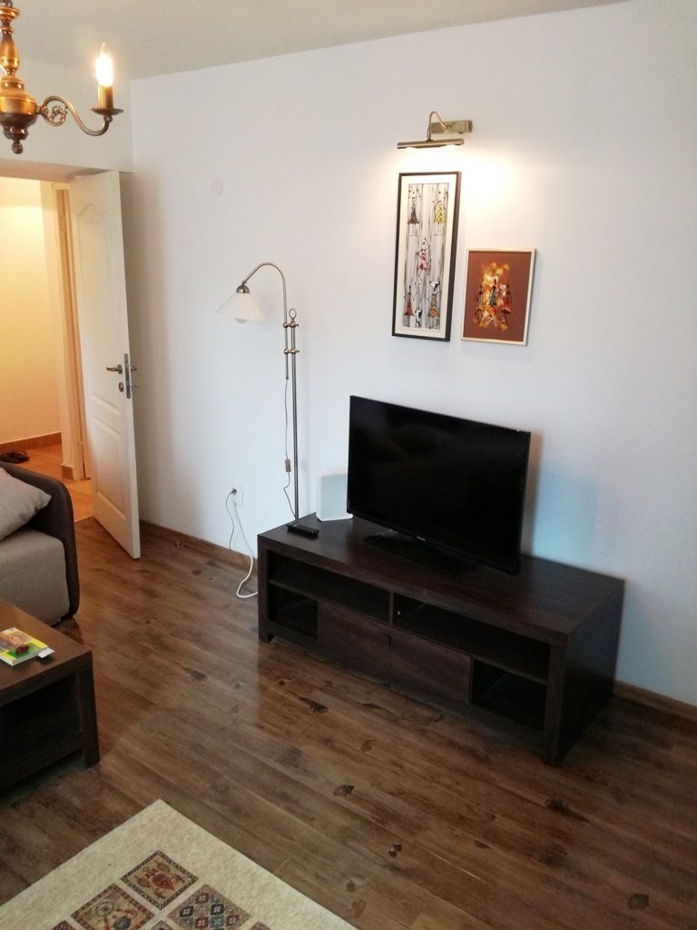 De inchiriat apartament modern 2 camere , renovat Batistei - Poză 4