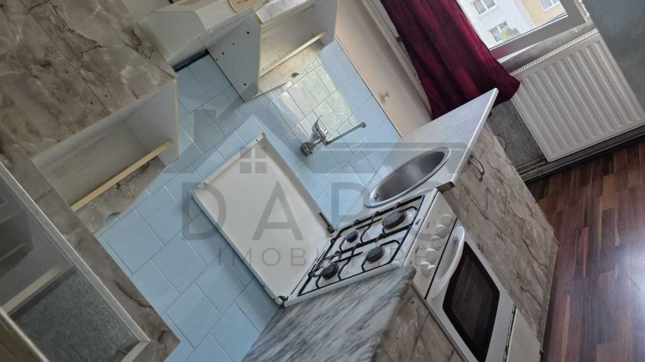 Apartament cu 2 camere, 51 m², Dâmbu Pietros – centrală proprie, mobilat și utilat - Poză 4