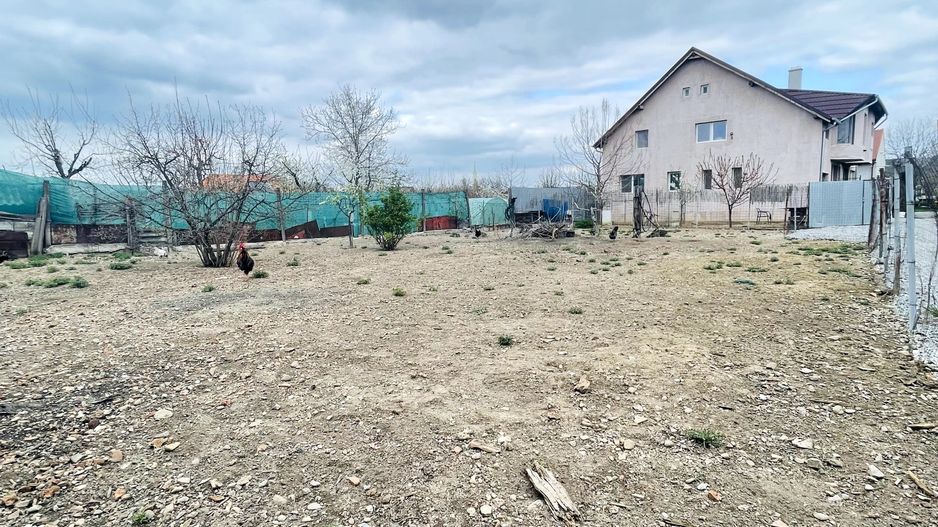 Teren cu Utilități pe Parcelă – Episcopia, 550 mp - Poză 2