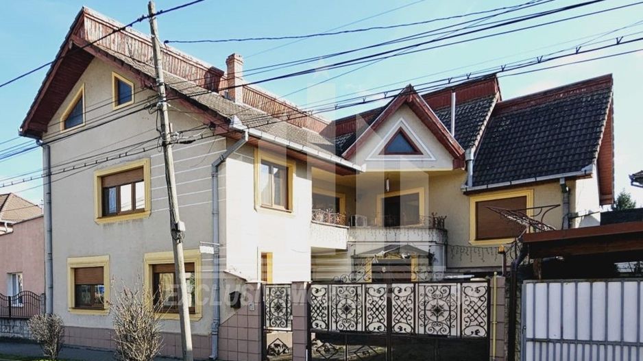 Casa indiduala | 250 mp | 300 mp teren | Lipoveni - Poză 1