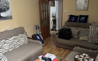 Apartament 2 camere Aradului etaj 1 cu centrala - Poză 3