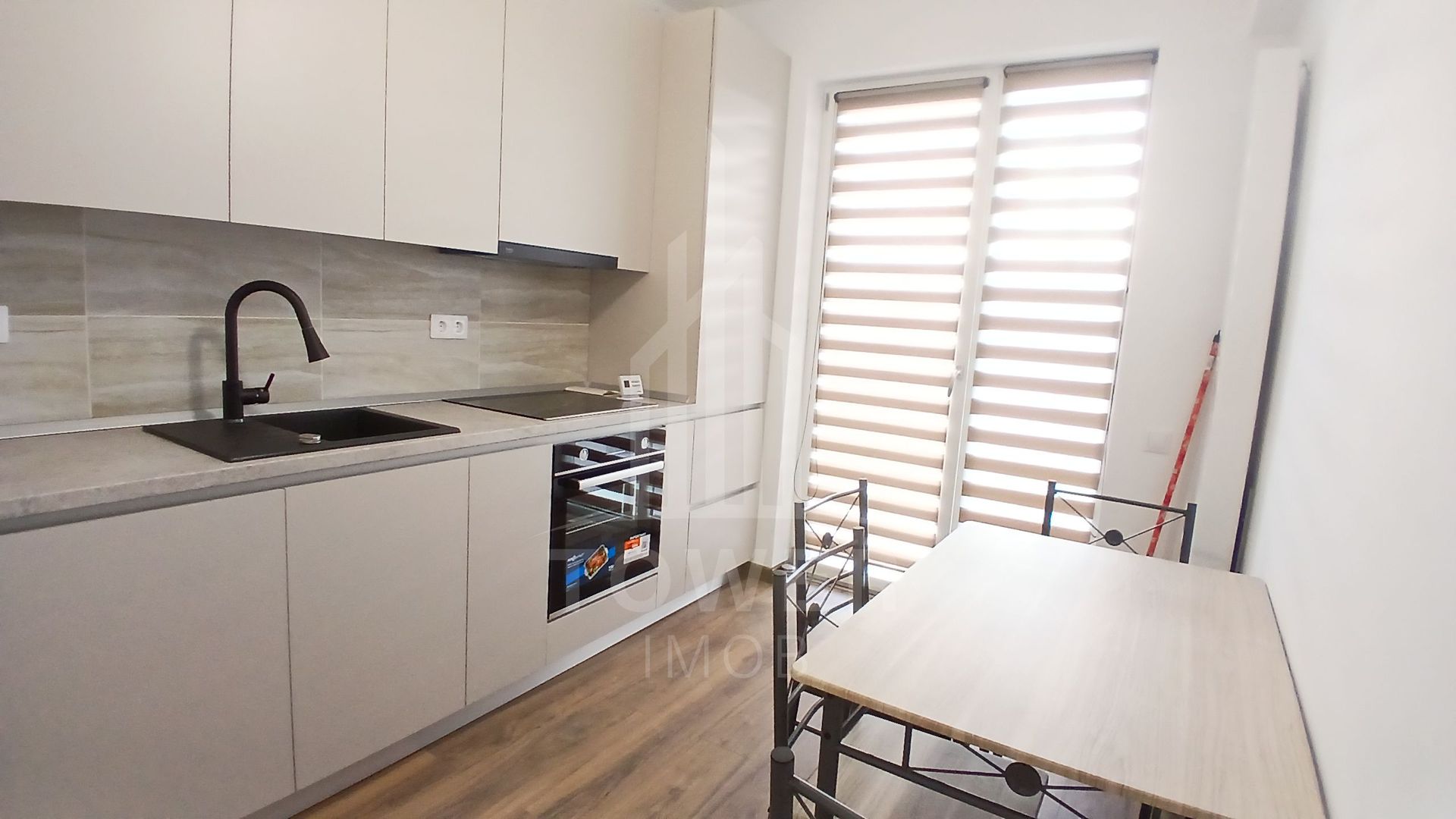 Garsoniera 40mp + curte proprie | prima inchiriere | zona Selimbar - Poză 6