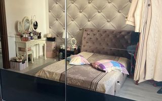 Apartament 3 camere decomandat et 1/4 2 bai loc de parcare inclus in pret - Poză 8