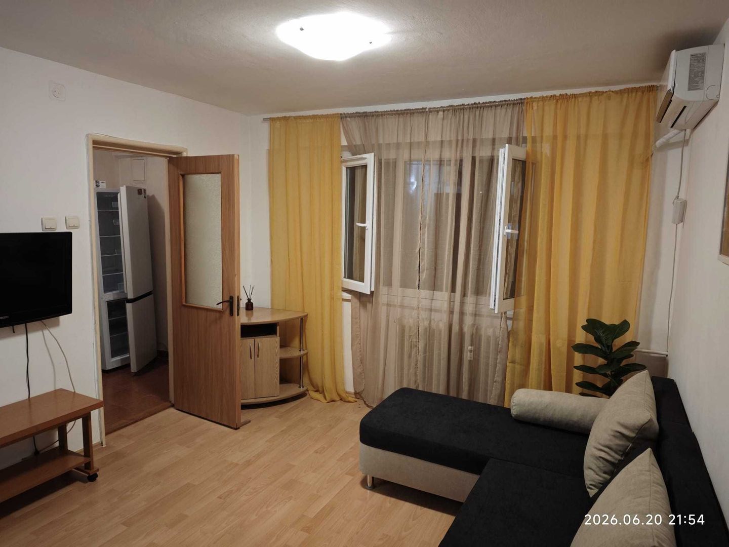 Închiriere 🏡 Garsonieră, 300 m de Facultatea de Construcții-Teiul Doamnei - Poză 5