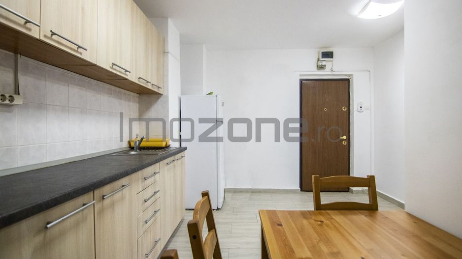Apartament 3 Camere, Str. Aleea Dealul Măcinului, Valea Ialomitei - Poză 2