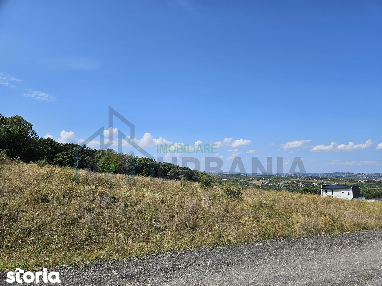 Teren în Pietrăria– 2.382 mp, lângă pădure, cu priveliște spre oraș - Poză 2