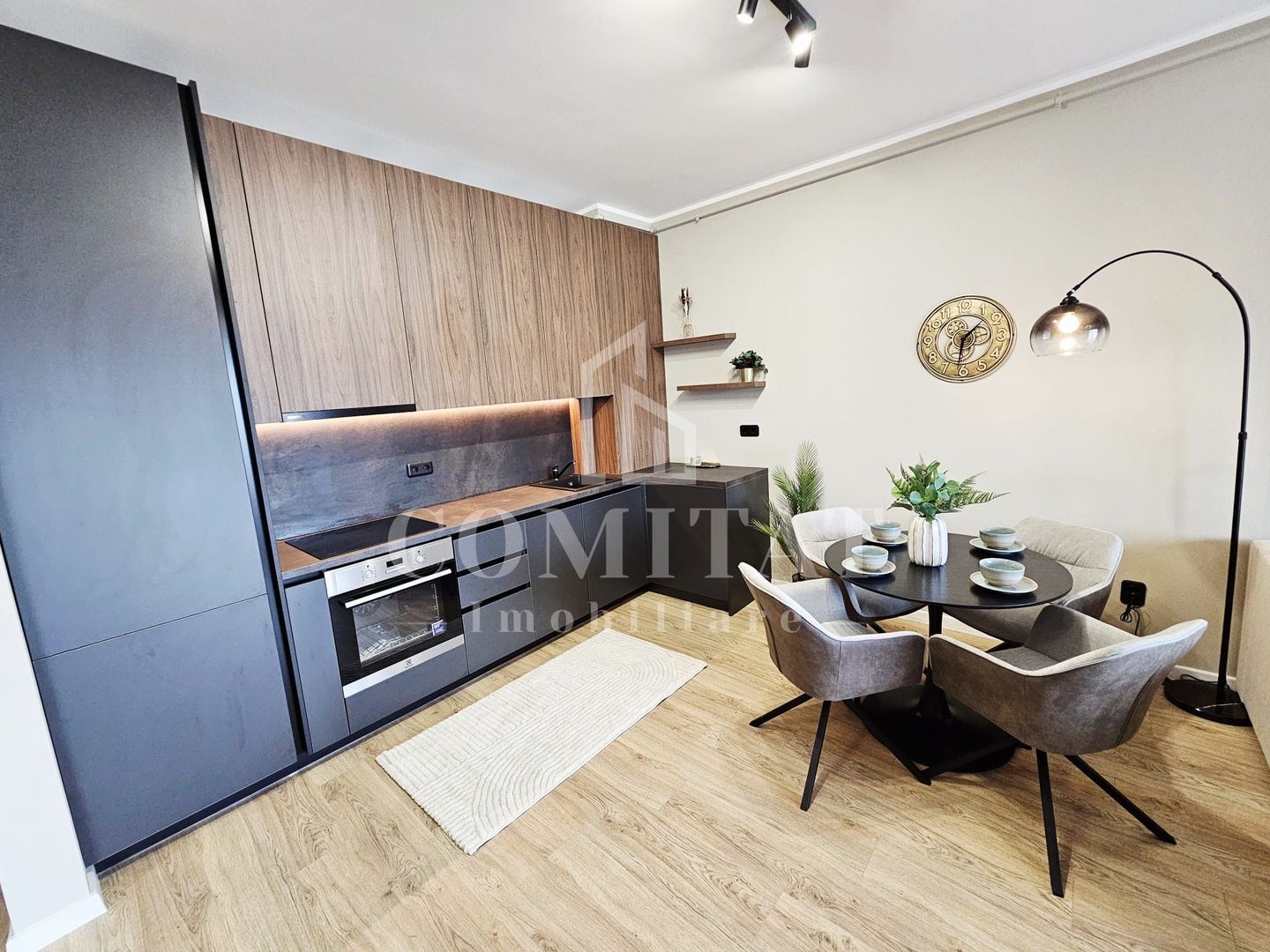 Apartament ultrafinisat | 2 camere | Zona Eroilor-Floresti - Poză 12