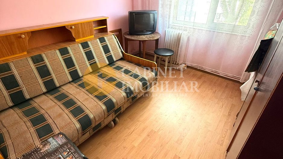 3 camere semidecomandat- Etaj Intermediar -Zona Zimbru - Poză 2