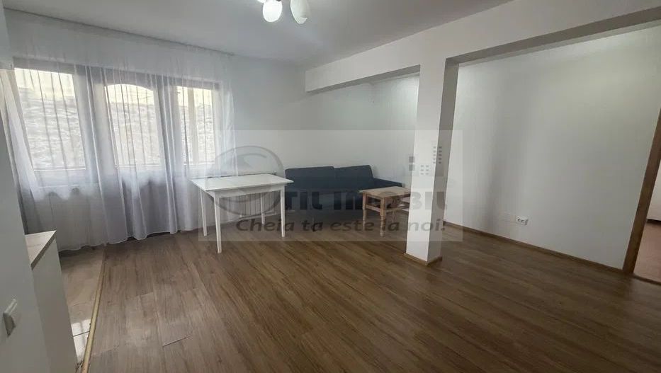 Apartament 3 camere | 600 m de Bd. Poitiers | Etaj 1 | Parcare inclusă - Poză 2