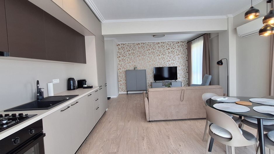 Apartament mobilat si utilat cu 2 locuri de parcare - Poză 8