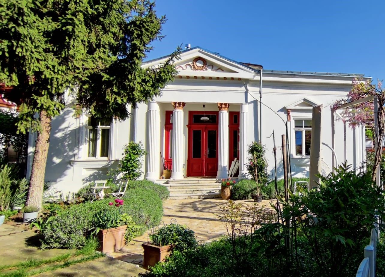 BIJUTERIE ISTORICĂ  SI RAR DE VANZARE in zona ARMENEASCA - Poză 1