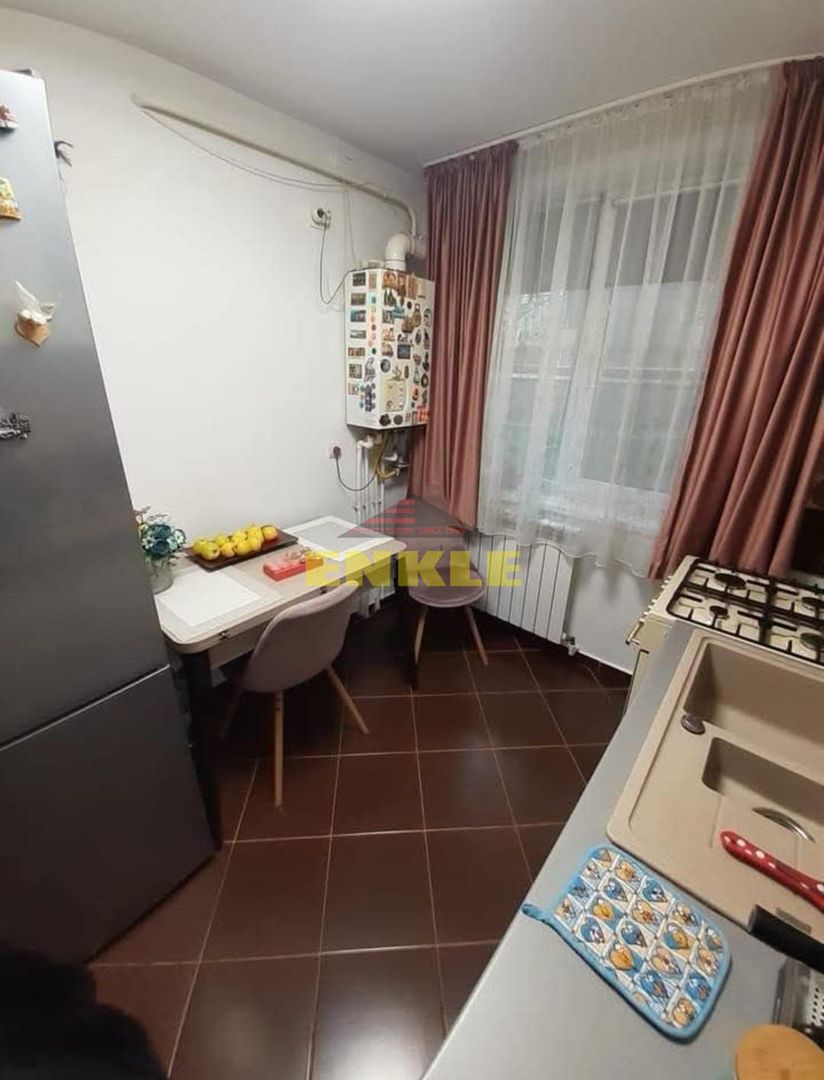 De vanzare apartament cu doua camere, zona Marchian - Poză 5