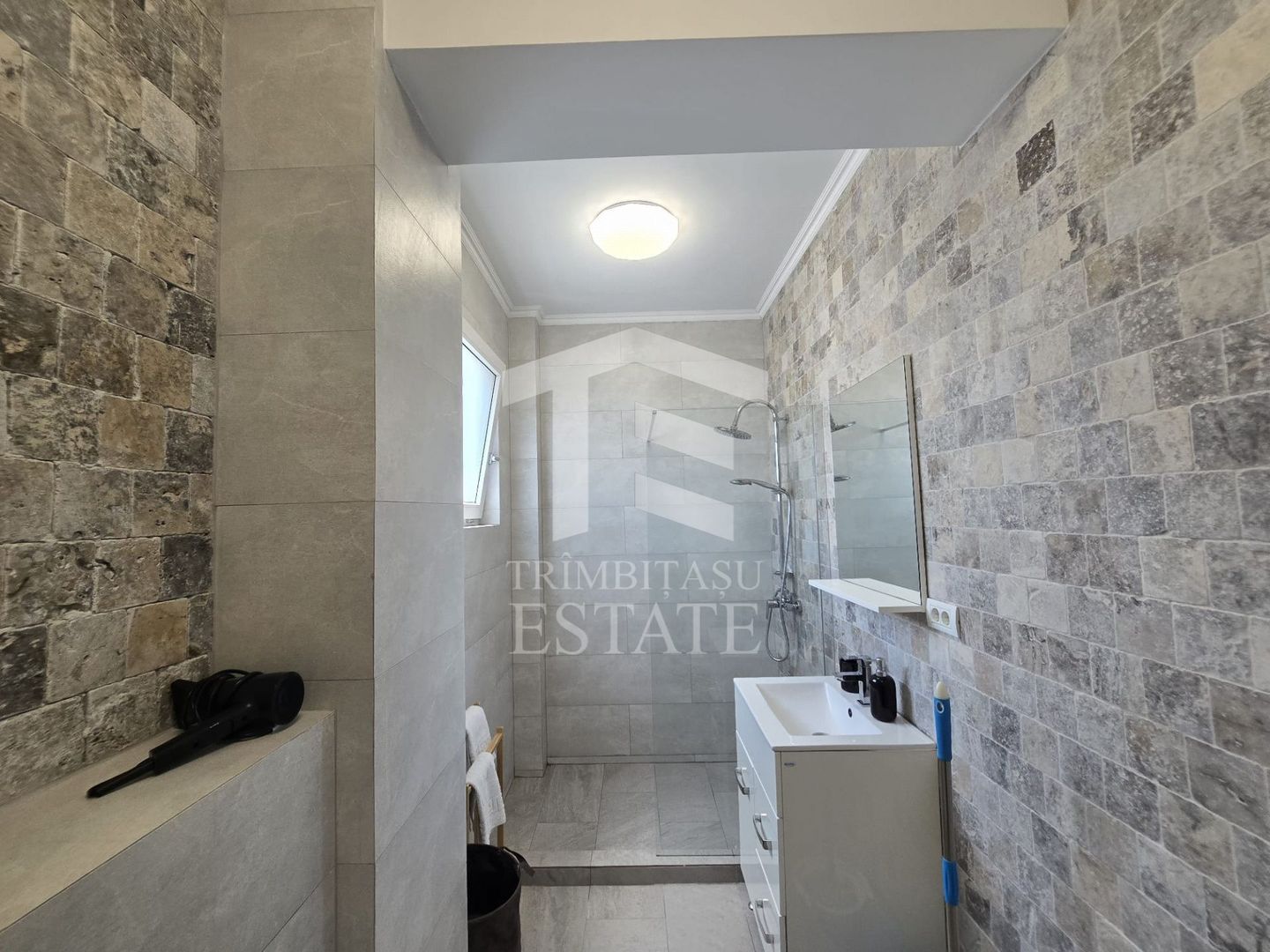 MAMAIA SAT- 3 camere cu vedere la mare | gata de mutat sau de investit - Poză 21