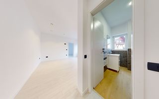 Apartament in vila zona centrala - Poză 18