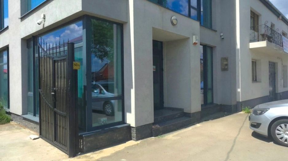 Spatiu comercial de inchiriat - Poză 2