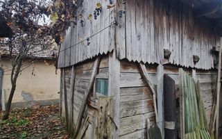 Casă cu teren de 1.000 m² – utilități complete, ideală pentru renovare - Poză 6