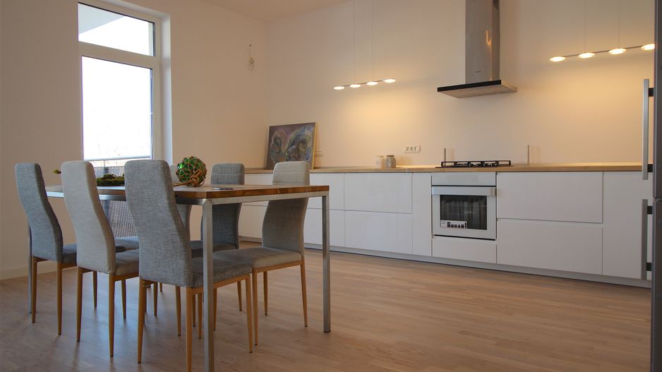 Apartament deosebit cu acces direct din lift - Poză 2