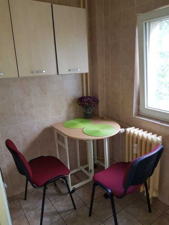 Garsonieră spațioasă 40 mp, mobilată, utilată, Parcul Teilor, Titan - Poză 3