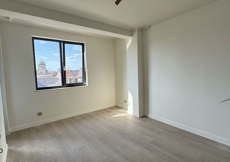 BRASADAS vinde ap 2 cam Central Loc de Parcare Bloc nou - Poză 5