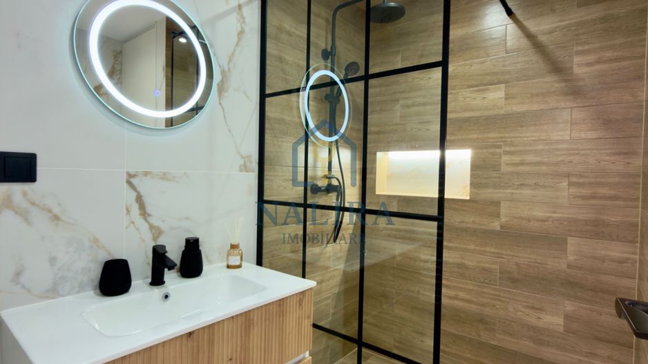 Apartament premium - etajul 2 - Poză 4