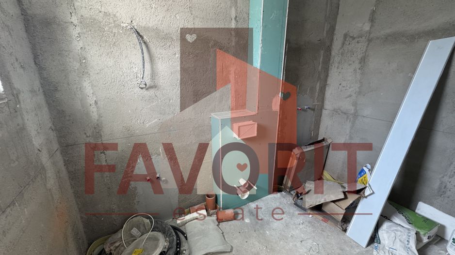 Duplex 5 camere ,despartit prin camera tehnica, finisat la cheie in Mosnita - Poză 16