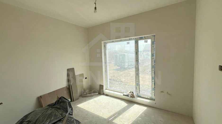 Casa-5 camere-P+1+P-147mp utili-600mp teren-Utilitati-Sanpetru - Poză 10