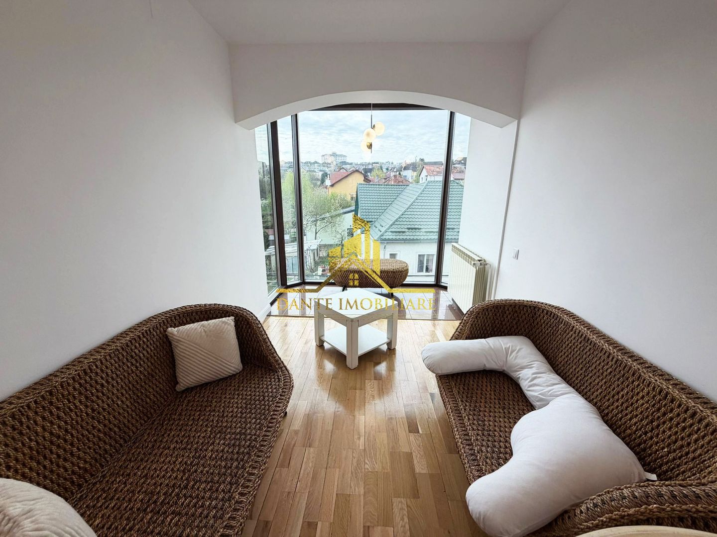 Casa, 6 camere, ultrafinisata, lux, curte, garaj, Andrei Muresanu - Poză 5