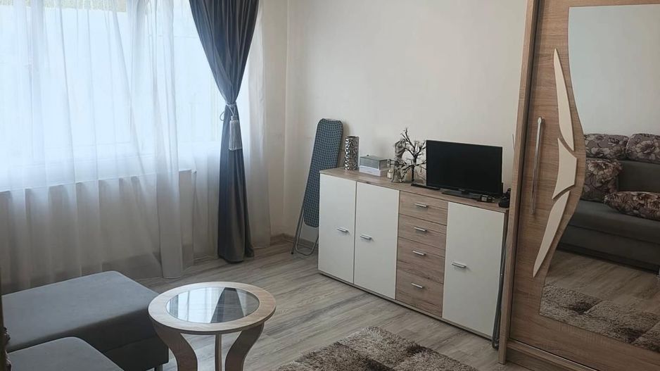 Apartament mobilat si utilat modern - Poză 1
